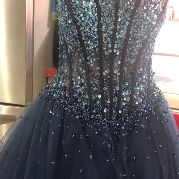 Navy blue prom dress - Picture 6 of 10